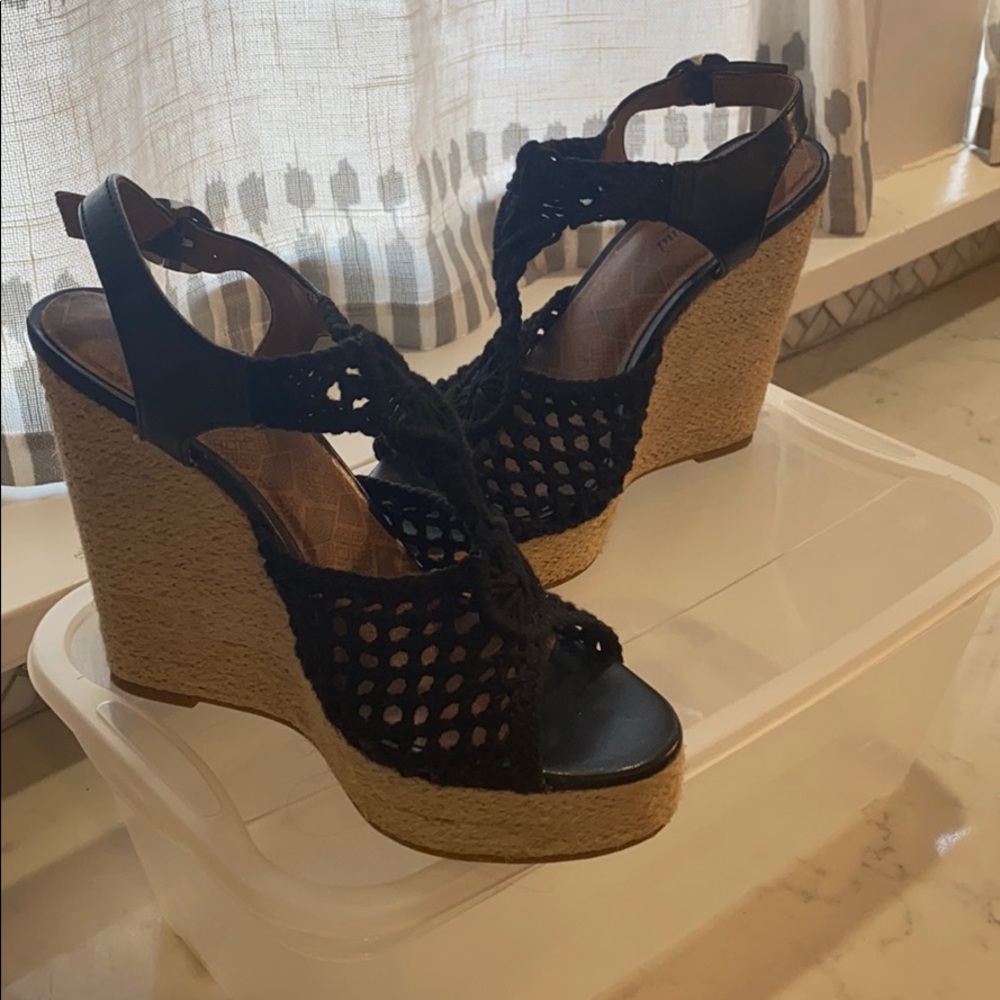 Lucky Brand black wedge